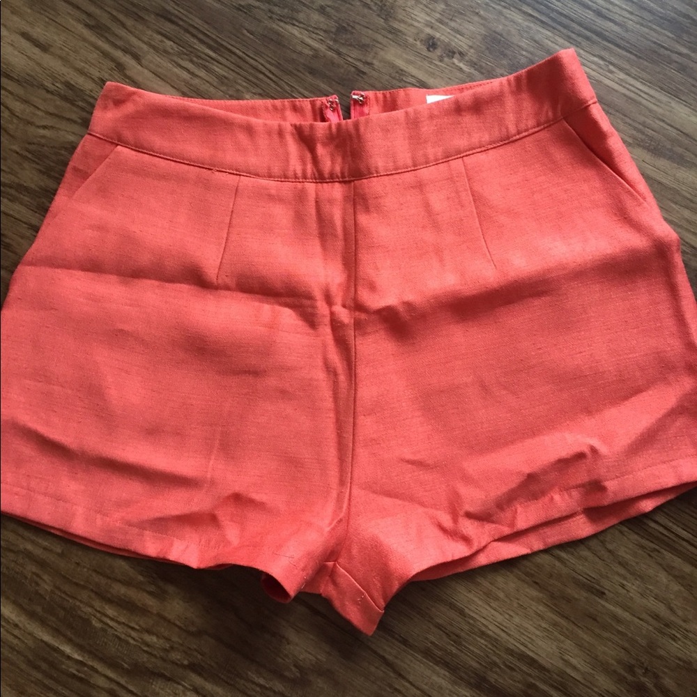 L’ATISTE NWT Coral Shorts